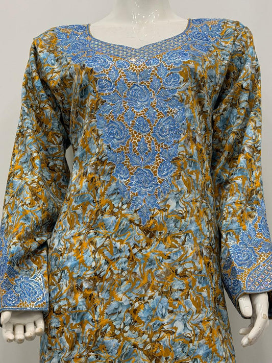 0008-مخاوير فاخرة مطرزة بتصميم وردي أنيق